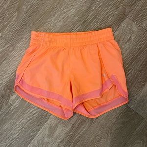Athleta High Rise Mesh Racer Run 3” shorts